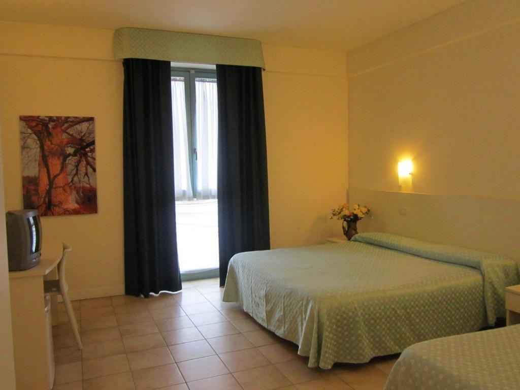 Hotel Lieta Sosta à Colfiorito Chambre photo